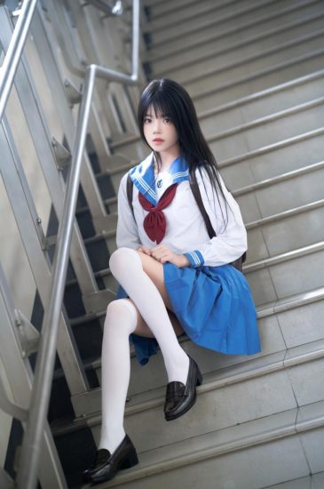 桜桃喵 – NO.211 地铁JK[33P-304MB]-喵咪社