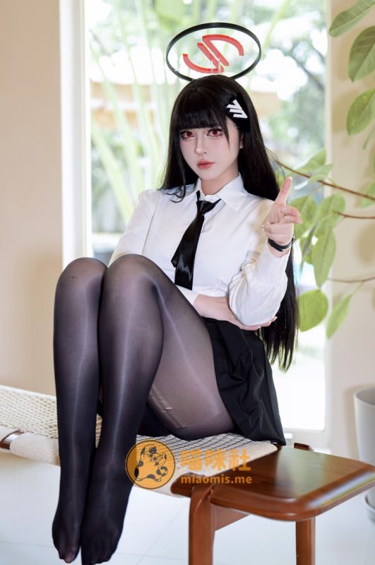 半半子 NO.116 蔚蓝档案 调月莉音 制服+竞泳 [64P5V-634MB]VIP-喵咪社